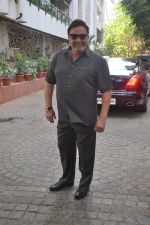 Rishi Kapoor at Housefull 2  Success Party in Akshay Kumar House on 10th April 2012 (20).JPG